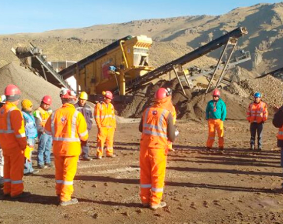 Suministro de material para presa de angostura (filtro dren), material afirmado y agregados para concreto de obras civiles en plataforma de Chalhuanca y presa de Angostura
